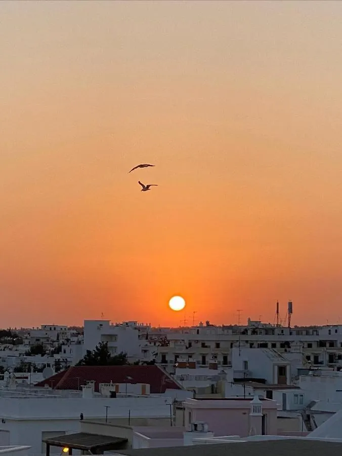 Pensjonat Olhaomirante Guesthouse